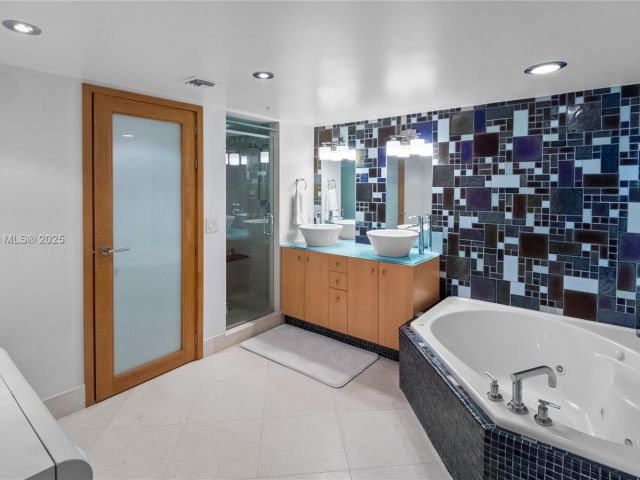 Продажа квартиры #2008 - фото 5992804