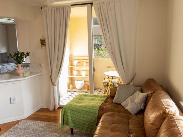 Продажа квартиры #3302 - фото 5965701