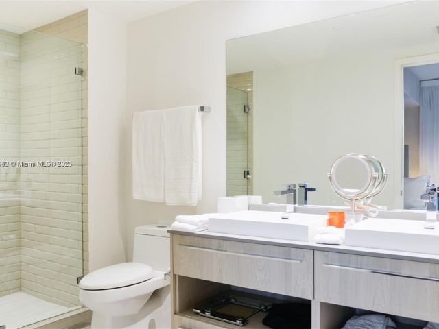 Продажа квартиры #R1606 - фото 5971750