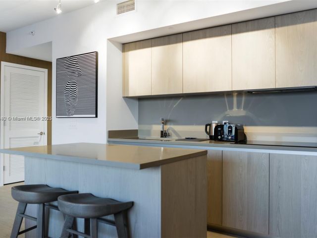 Продажа квартиры #R1606 - фото 5971752