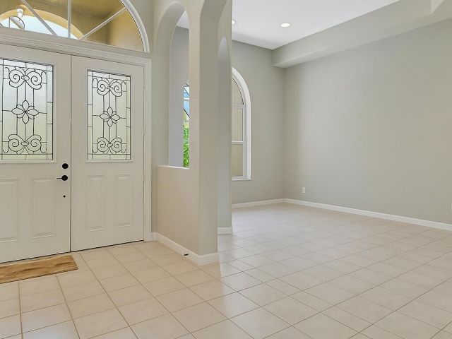 Продажа дома по адресу 21504 Halstead Drive - фото 5995407