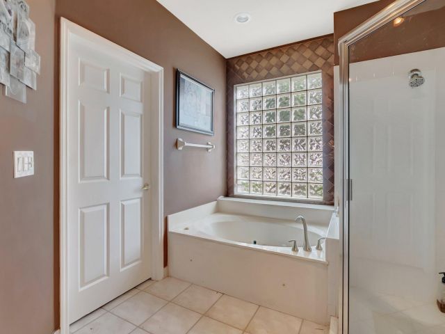 Продажа дома по адресу 21504 Halstead Drive - фото 5995409