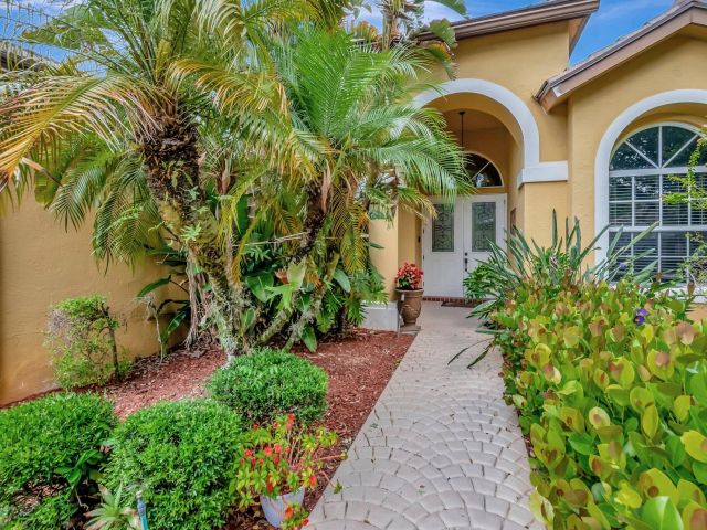 Продажа дома по адресу 21504 Halstead Drive - фото 5995421