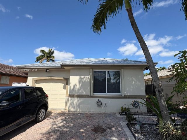 Продажа дома по адресу 7045 SW 161 PL - фото 5984521