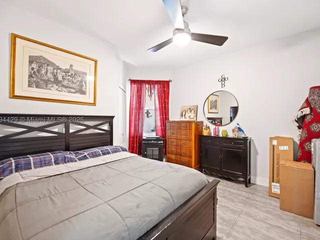 Продажа дома по адресу 7045 SW 161 PL - фото 8869113