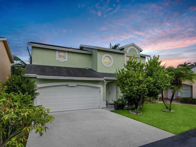 Продажа дома по адресу 9816 NW 51 TE - фото 5982948