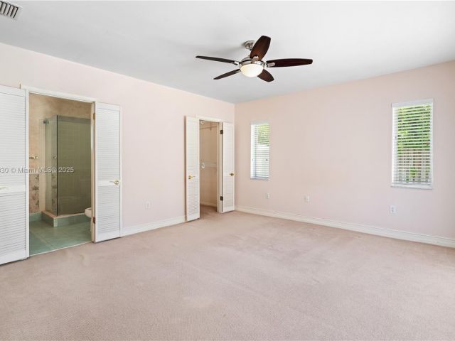 Продажа дома по адресу 310 Woodcrest Rd - фото 5969566