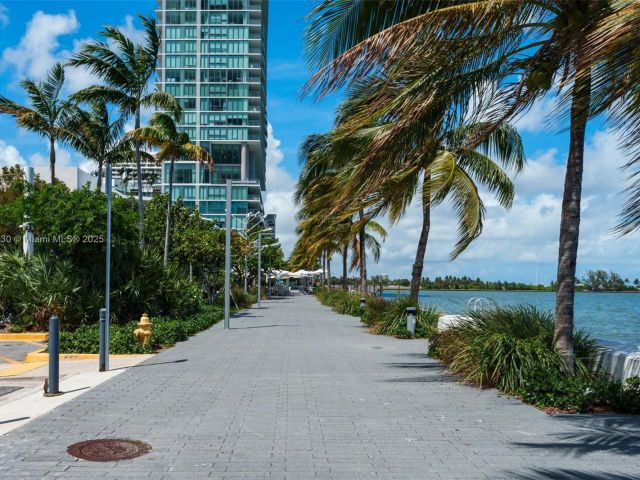 Квартира в аренду номер3407 - фото 5976252