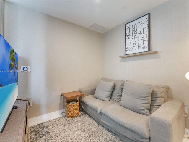 Квартира в аренду номер3407 - фото 5976263