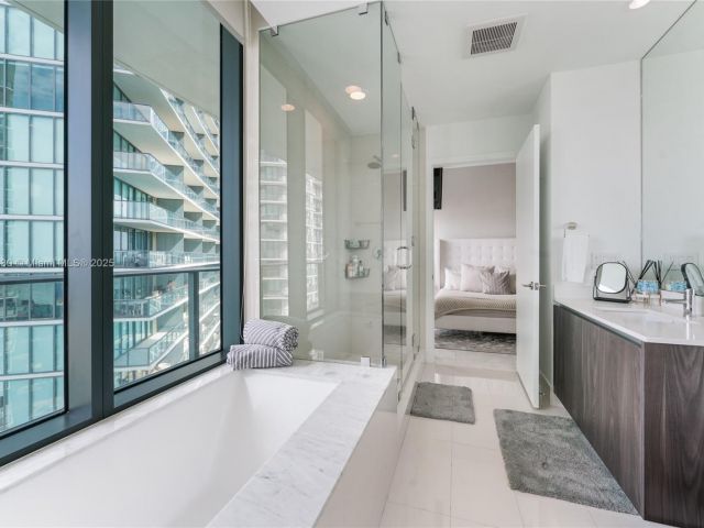 Квартира в аренду номер3407 - фото 5976264