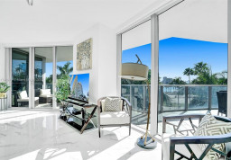 Квартира #208