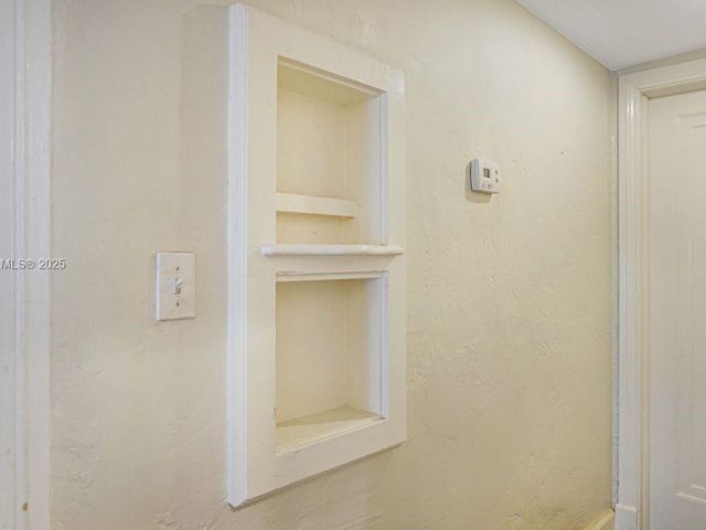 Продажа дома по адресу 1423 Biarritz Dr - фото 6038652