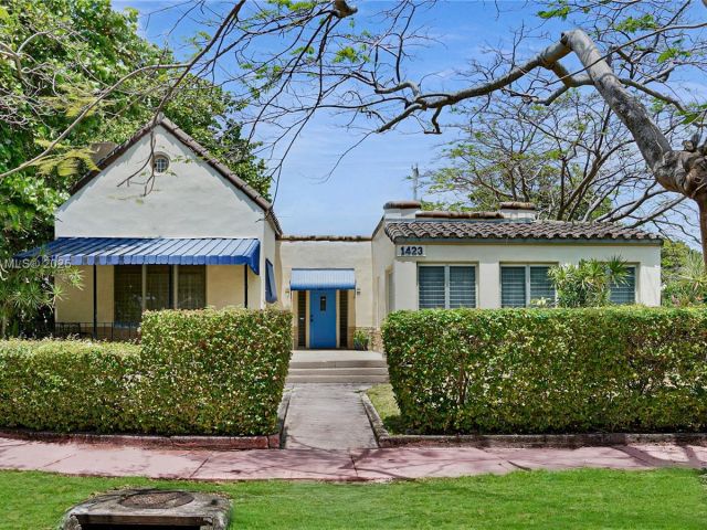 Продажа дома по адресу 1423 Biarritz Dr - фото 6038670