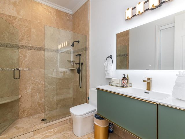 Дом в аренду по адресу 1309 Middle River Dr - фото 6054225