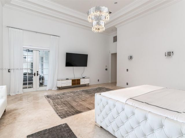 Дом в аренду по адресу 1309 Middle River Dr - фото 6054227