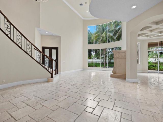 Продажа дома по адресу 17614 Circle Pond Court - фото 6643598