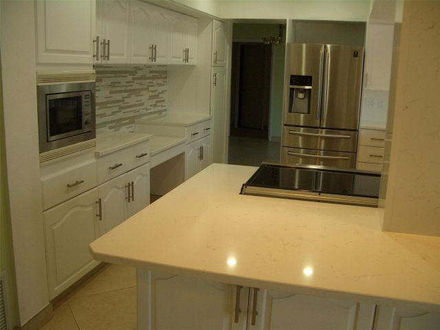 Продажа дома по адресу 2780 SE 5th Ct - фото 5980663