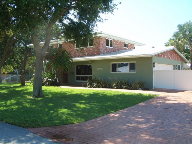 Продажа дома по адресу 2780 SE 5th Ct - фото 5980674