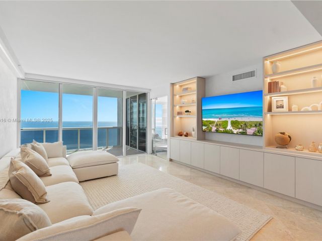 Продажа квартиры #3307 - фото 6027397