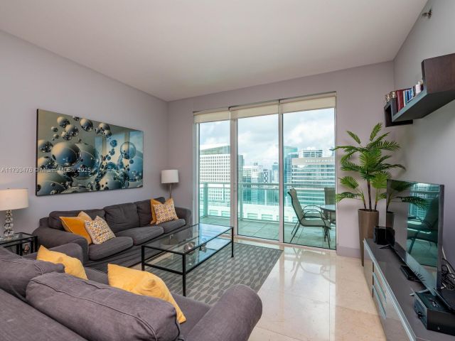 Продажа квартиры #4104 - фото 5980034