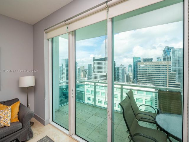 Продажа квартиры #4104 - фото 5980035