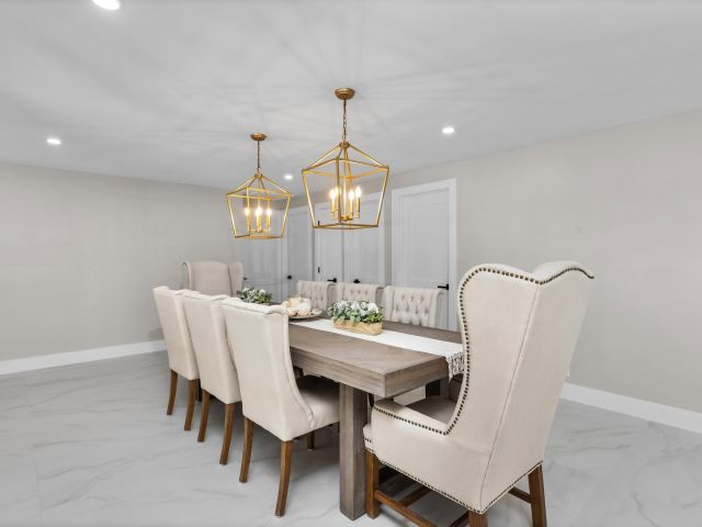 Продажа дома по адресу 2500 NE 23rd Street - фото 5980648