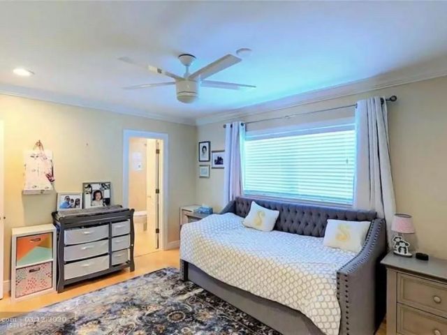 Продажа дома по адресу 4041 NE 34th Avenue - фото 5981644