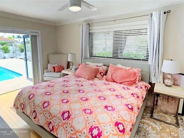 Продажа дома по адресу 4041 NE 34th Avenue - фото 5981652