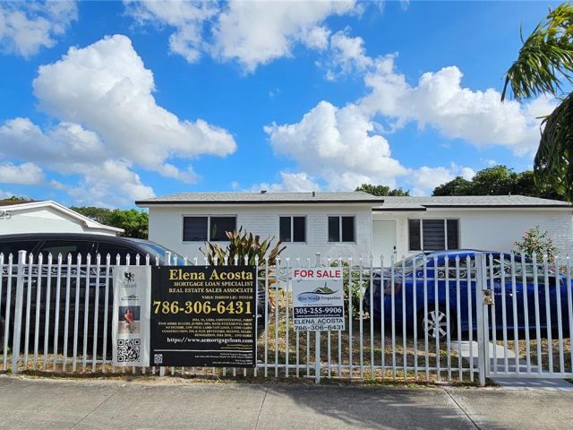 Продажа дома по адресу 2230 NW 175th St - фото 6009527