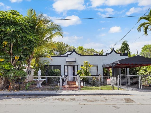 Продажа дома по адресу 34 NW 34th Ter - фото 5987227