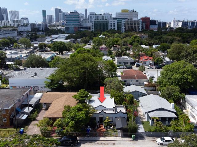 Продажа дома по адресу 34 NW 34th Ter - фото 5987231