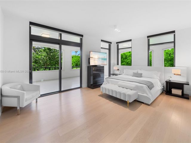 Продажа квартиры #7025 - фото 5975653