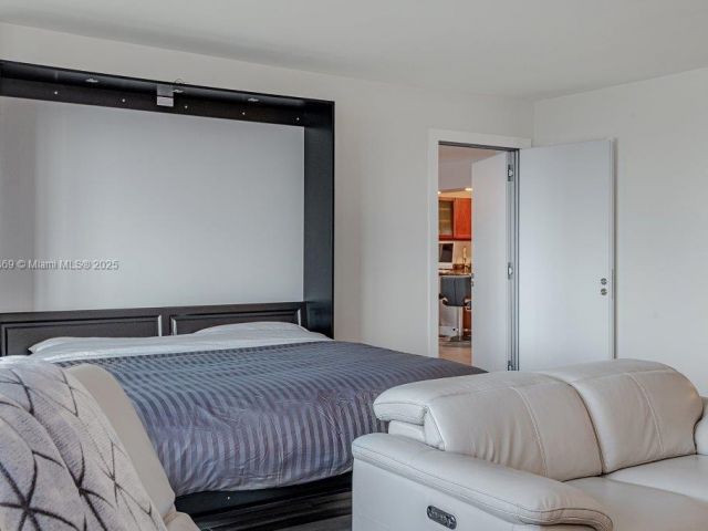 Продажа квартиры #1532 - фото 6029055