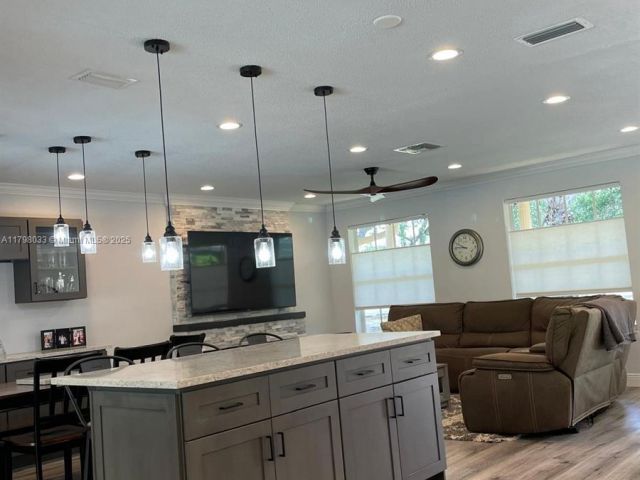 Дом в аренду по адресу 2230 N 50th Ave 0 - фото 5984468