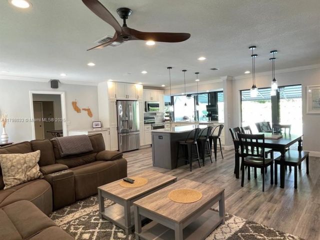 Дом в аренду по адресу 2230 N 50th Ave 0 - фото 5984470