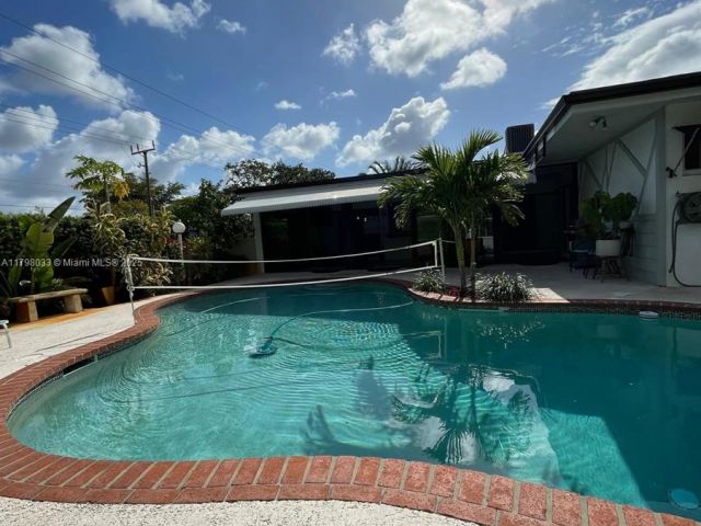 Дом в аренду по адресу 2230 N 50th Ave 0 - фото 5984474