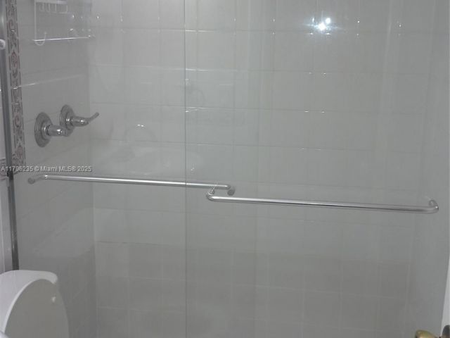 Дом в аренду по адресу 11795 SW 18th St 3-31 - фото 5973107