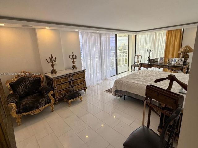 Квартира в аренду номер - фото 5976385