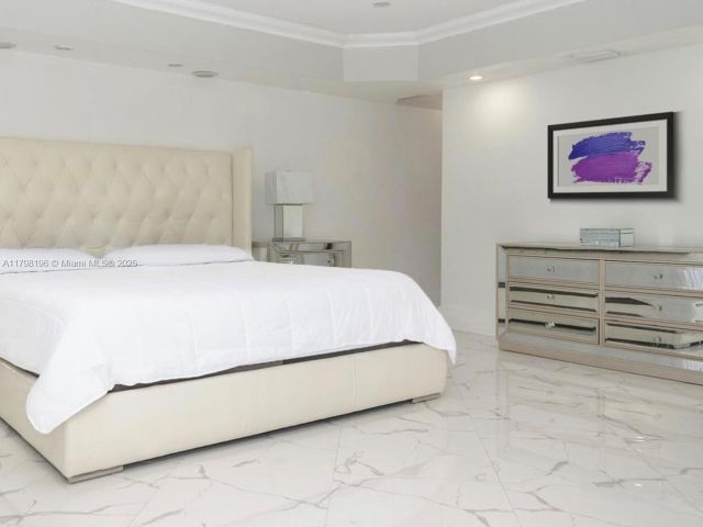 Продажа дома по адресу 2055 Keystone Blvd - фото 5976841