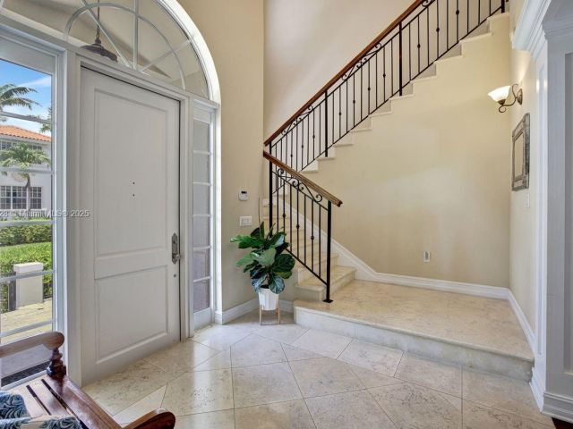 Дом в аренду по адресу 797 Ridgewood Rd - фото 5975691