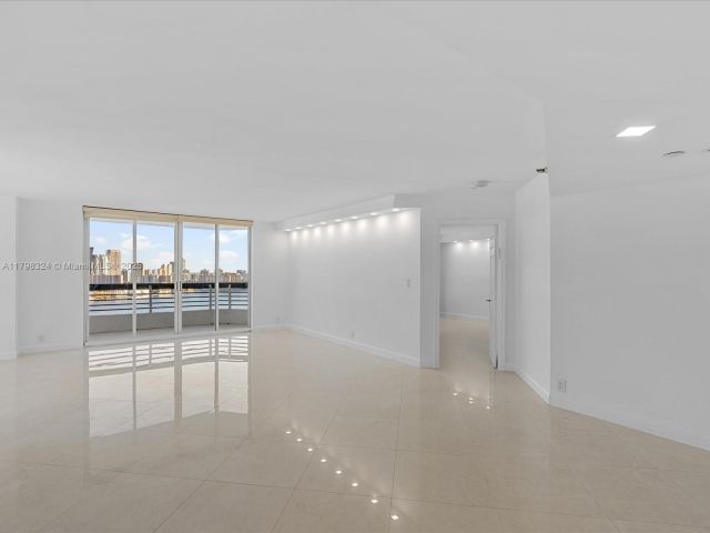 Продажа квартиры #3310 (LPH10) - фото 5985075