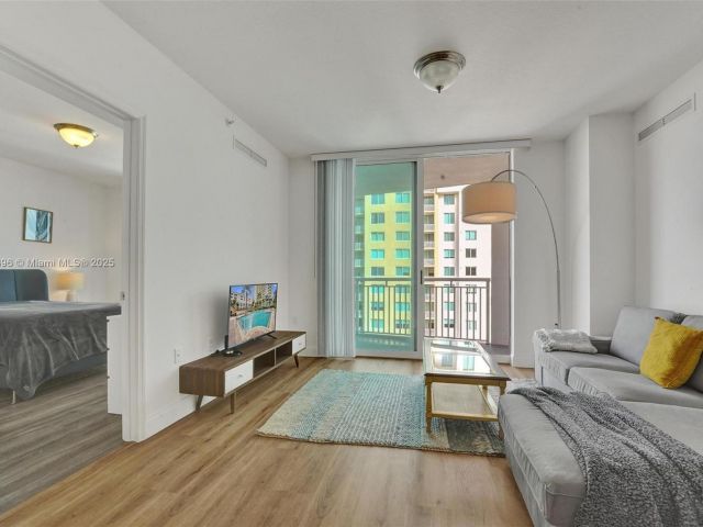 Продажа квартиры #2105W - фото 7431354
