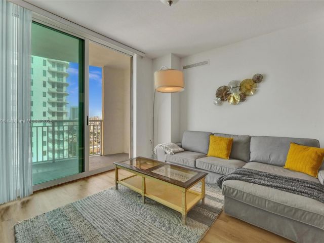 Продажа квартиры #2105W - фото 7431358