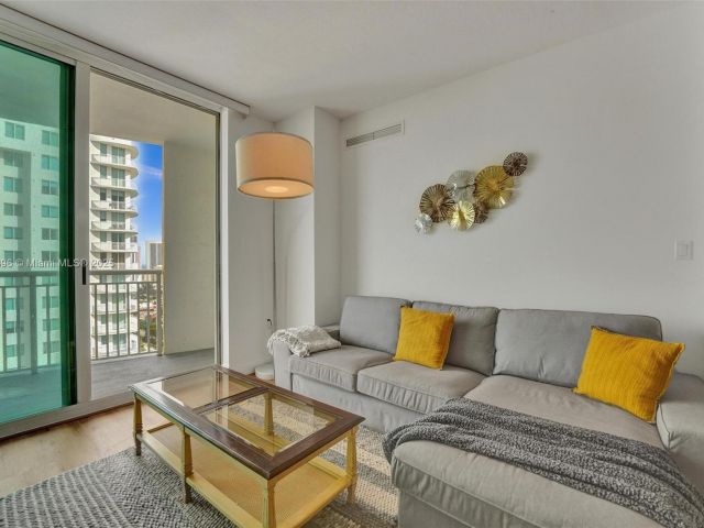 Продажа квартиры #2105W - фото 7431365