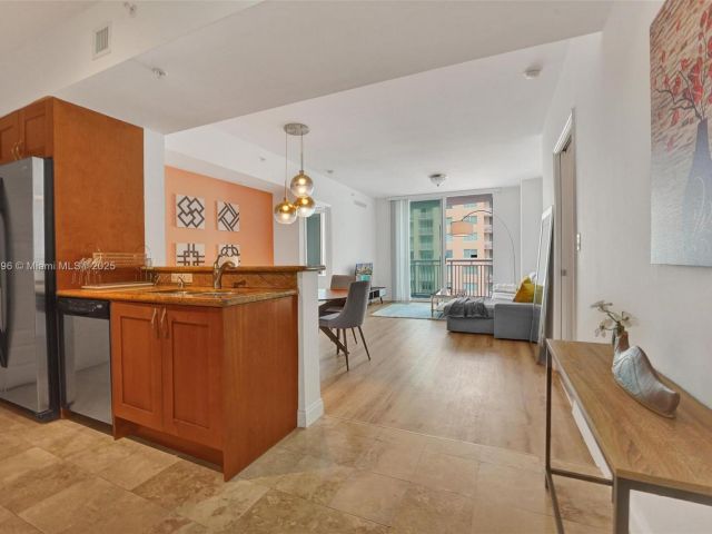Продажа квартиры #2105W - фото 7431373