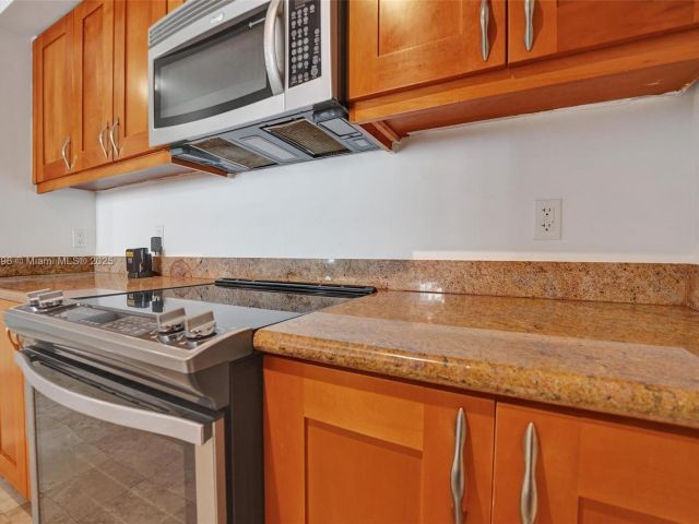 Продажа квартиры #2105W - фото 7431382