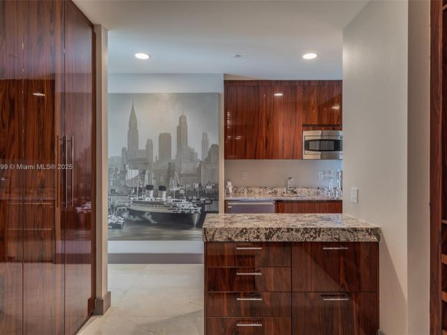 Продажа квартиры #2100 - фото 5979457