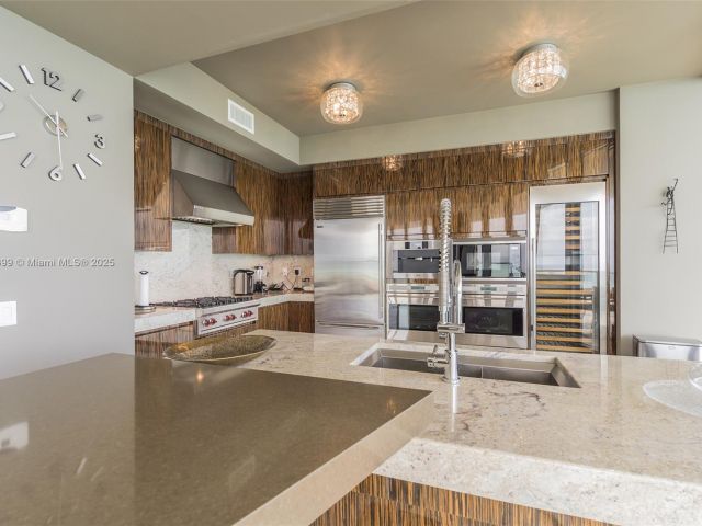 Продажа квартиры #2100 - фото 5979466