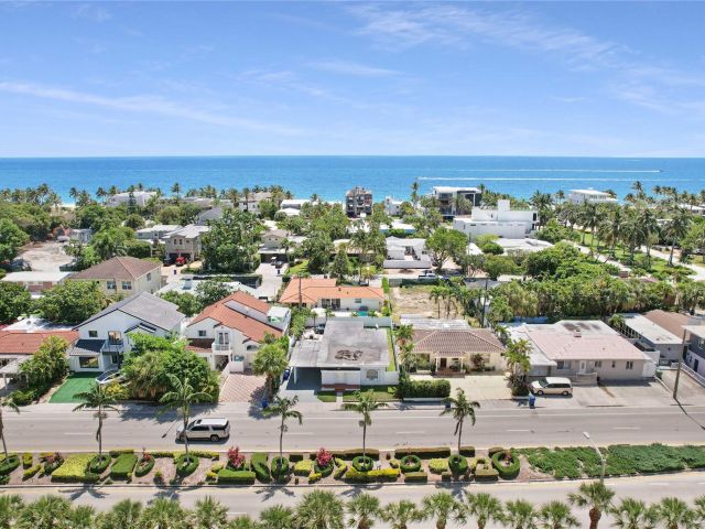 Дом в аренду по адресу 2716 N Ocean Blvd - фото 6003038