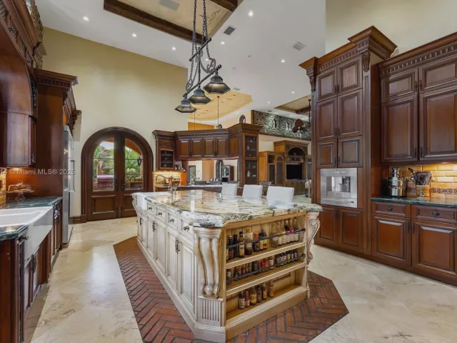 Продажа дома по адресу 17201 SW 248th St - фото 6046801